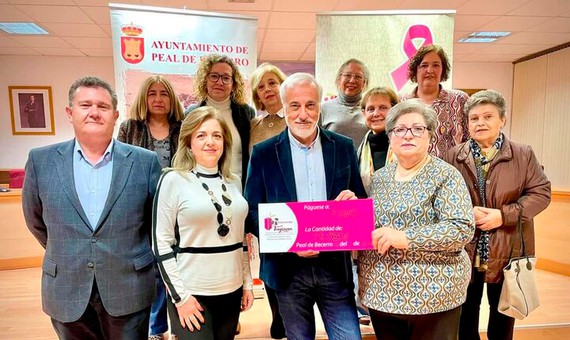 FIBAO recibe una donación para la lucha contra el cáncer desde Peal de Becerro, Jaén