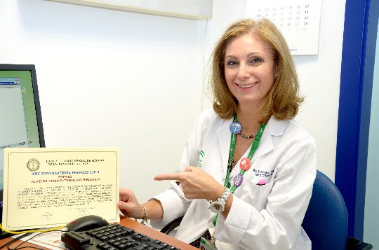 El estudio de una endocrinóloga del Complejo Hospitalario de Jaén es premiado por el Colegio Oficial de Médicos