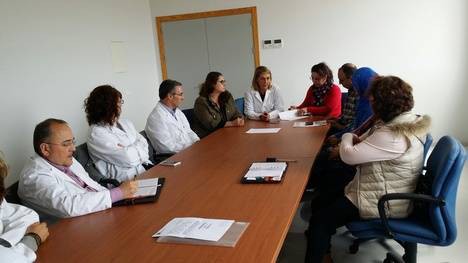 El Distrito Almería y la Asociación de Inmigrantes de Níjar mejoran la atención a la población extranjera del municipio