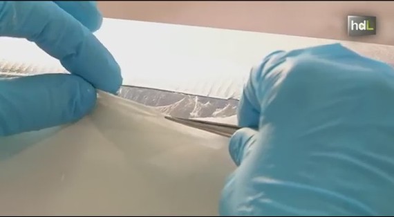 Científicos de la Universidad de Granada desarrollan un tejido inteligente capaz de administrar fármacos