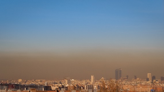 Un estudio no encuentra relación entre la exposición durante el embarazo a contaminantes comunes del aire y síntomas de depresión, ansiedad o agresividad en niños