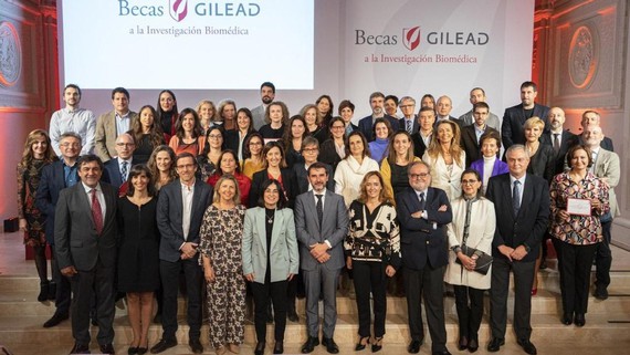 FIBAO recibe una beca Gilead a la Investigación Biomédica para hepatitis virales