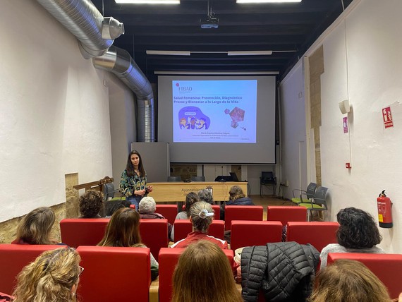 FIBAO conmemora en Jaén el Mes de la Mujer y la Niña en la Ciencia con actividades de divulgación en salud
