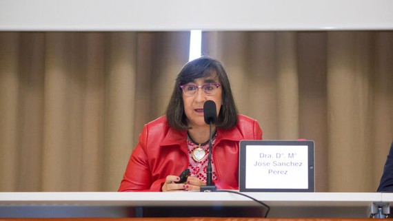 La directora científica de ibs.GRANADA, Maria José Sánchez, la octava investigadora con más publicaciones y número de citas