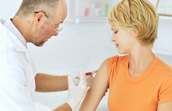 Granada participa en un proyecto de investigación a nivel nacional sobre vacunación frente a la gripe y el neumococo